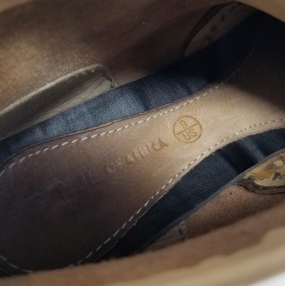 Clarks Soul of Africa Moccasin Chukka Bootie 9 - Picture 9 of 9